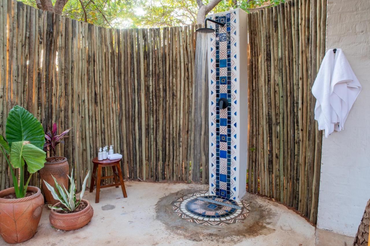 Shongwe Oasis Hotel Victoria Falls Eksteriør billede
