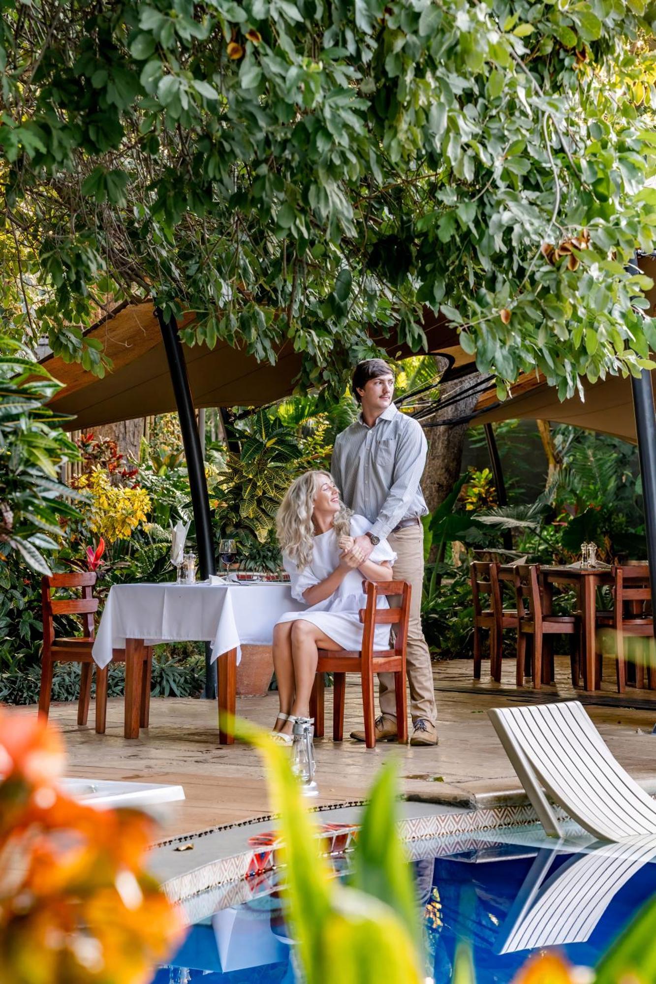 Shongwe Oasis Hotel Victoria Falls Eksteriør billede