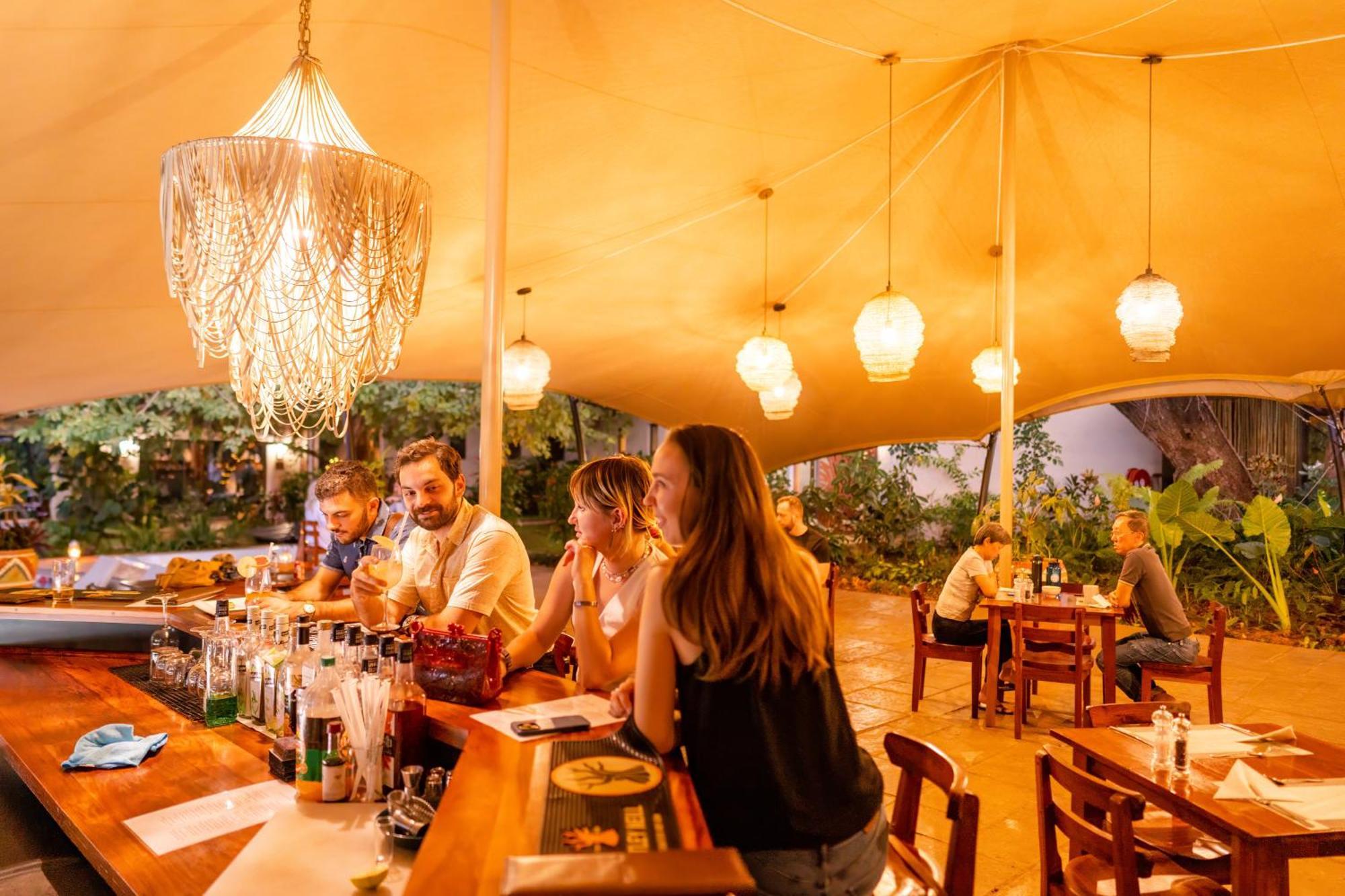 Shongwe Oasis Hotel Victoria Falls Eksteriør billede