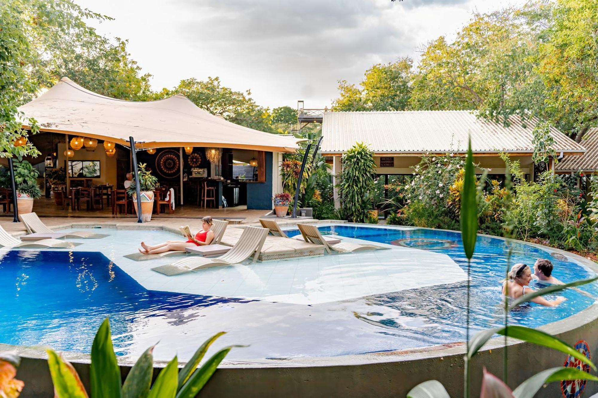 Shongwe Oasis Hotel Victoria Falls Eksteriør billede