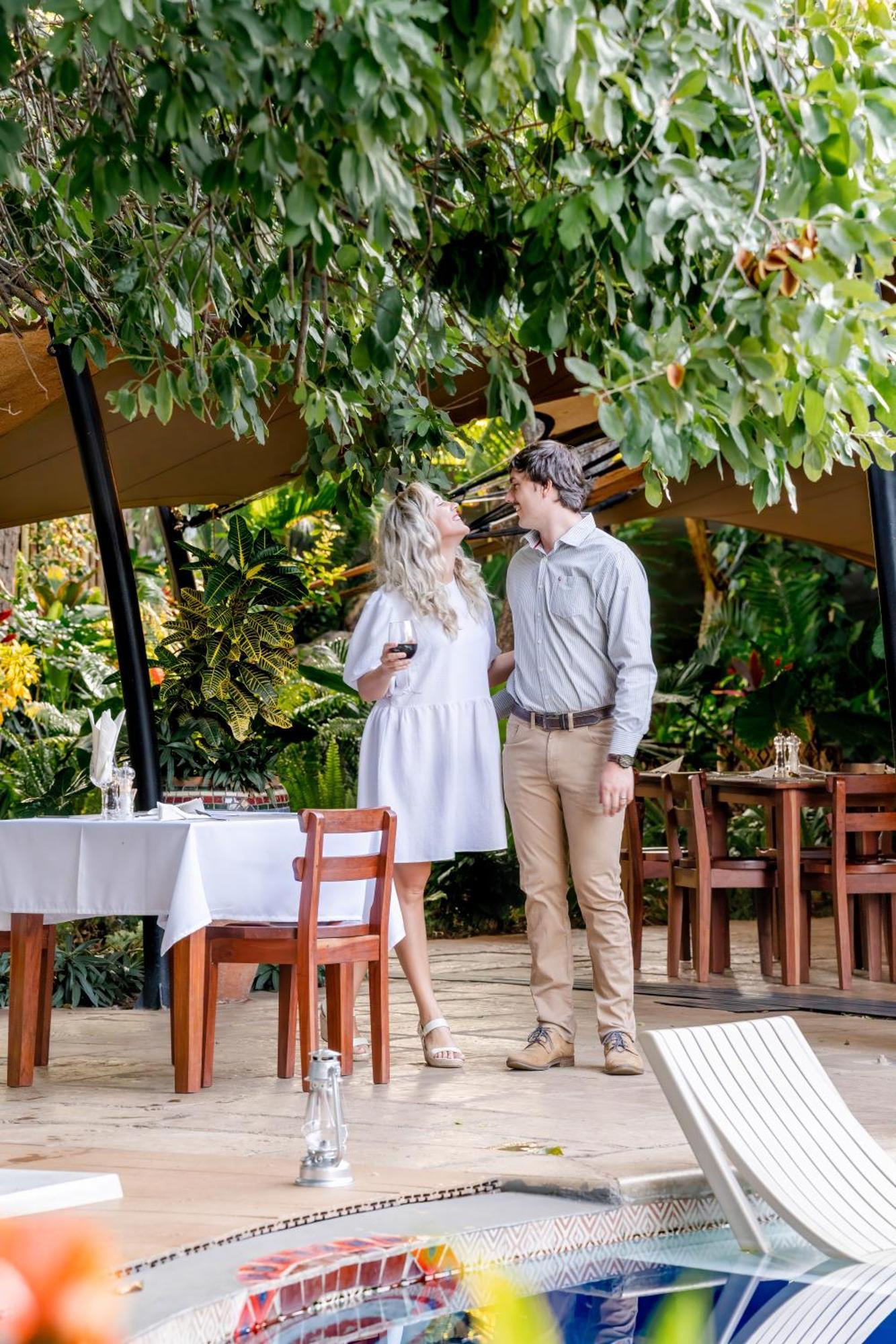 Shongwe Oasis Hotel Victoria Falls Eksteriør billede